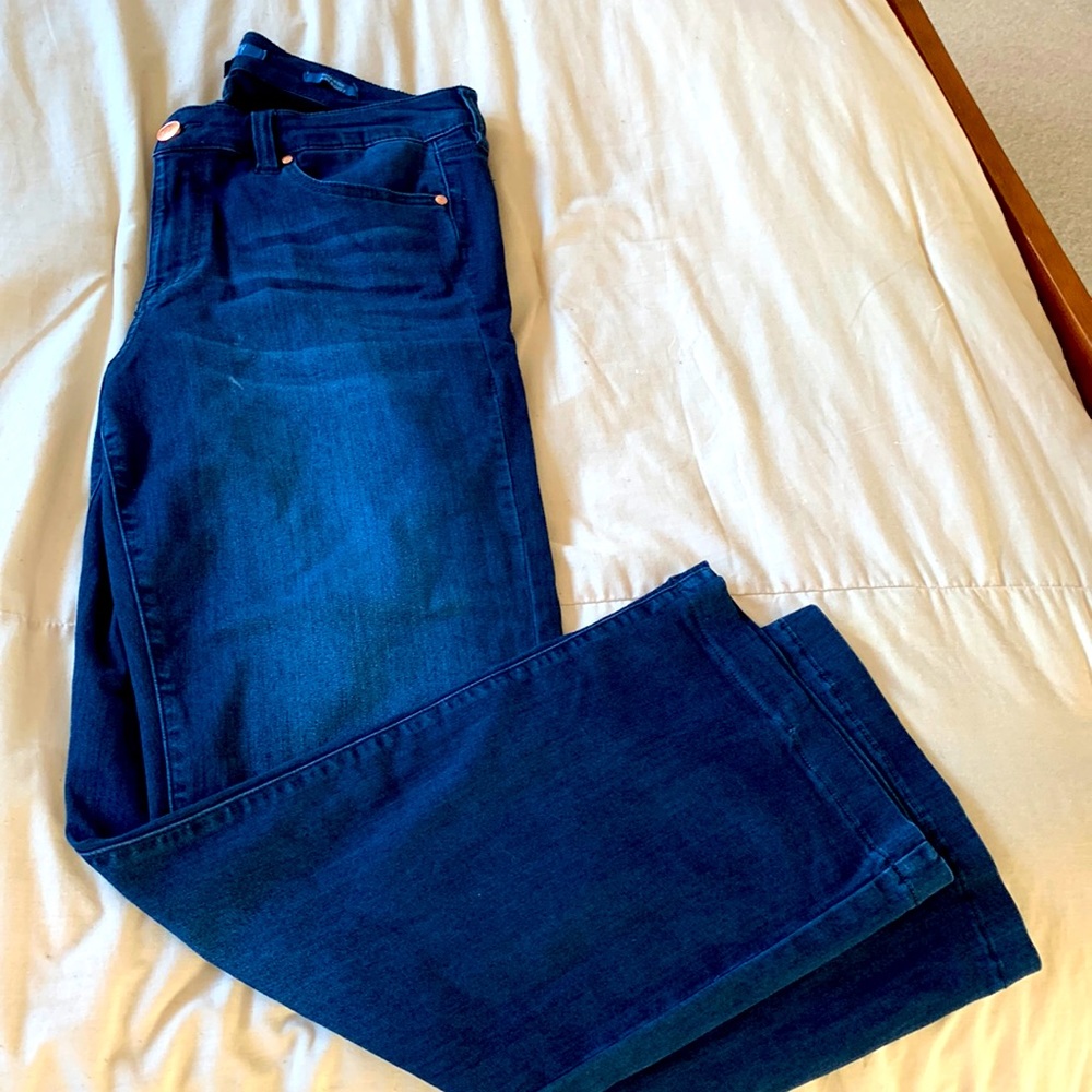 14W Revery Jeans in Dark Wash Midrise Slimboot